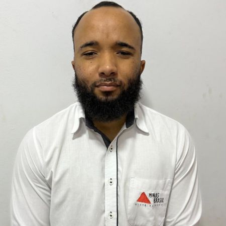Atendente da Minas Brasil Distribuidora Pedro